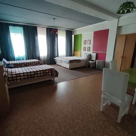 Hotel Strelets Biszkek Zewnętrze zdjęcie