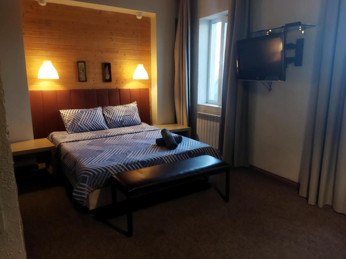 Hotel Strelets Biszkek Zewnętrze zdjęcie