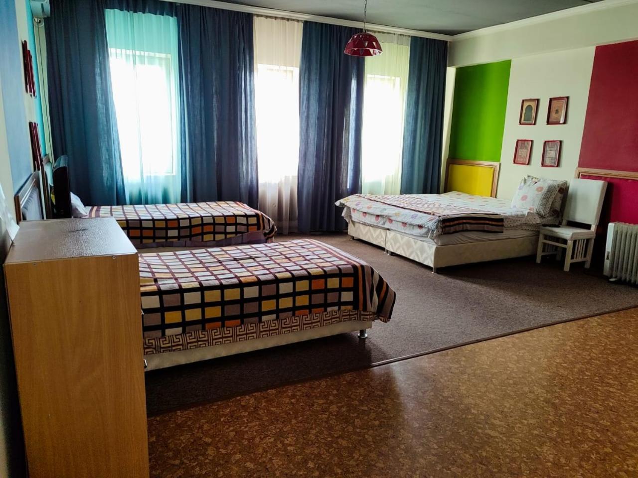 Hotel Strelets Biszkek Zewnętrze zdjęcie